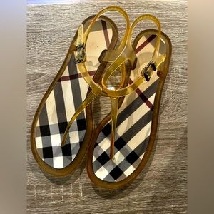 Burberry Thong Sandals